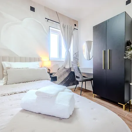 Apartamento Luxury Marino Near Kaštela