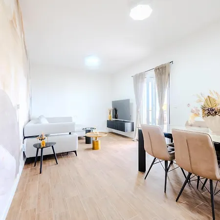 Luxury Marino Near Apartamento