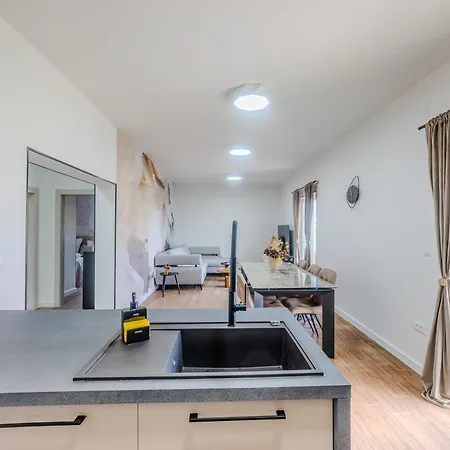 Apartamento Luxury Marino Near