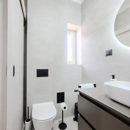 Luxury Marino Near *