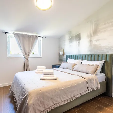 Apartamento Luxury Marino Near Kaštela