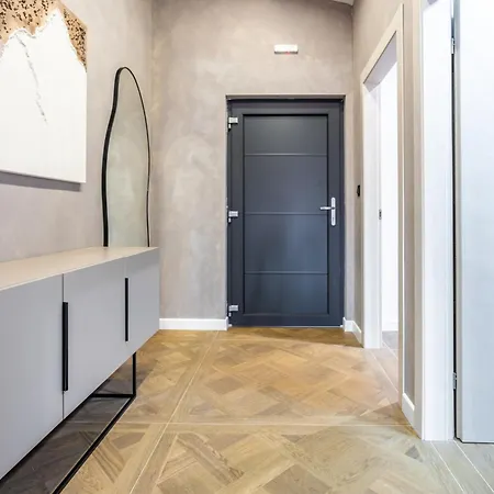 Luxury Marino Near Apartamento