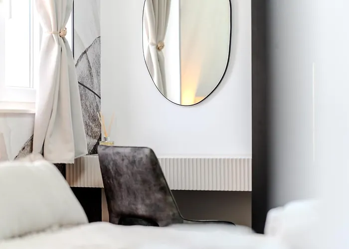 Luxury Marino Near *