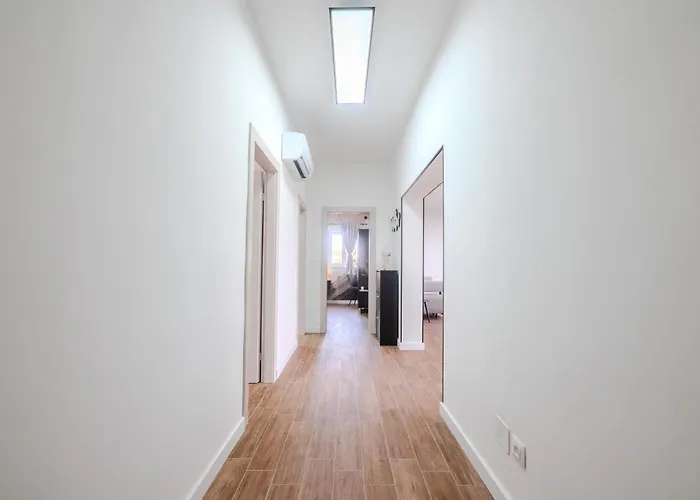 아파트 Luxury Marino Near