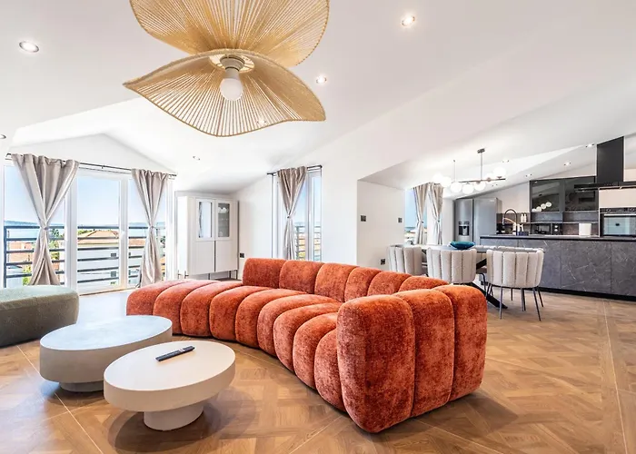 아파트 Luxury Marino Near