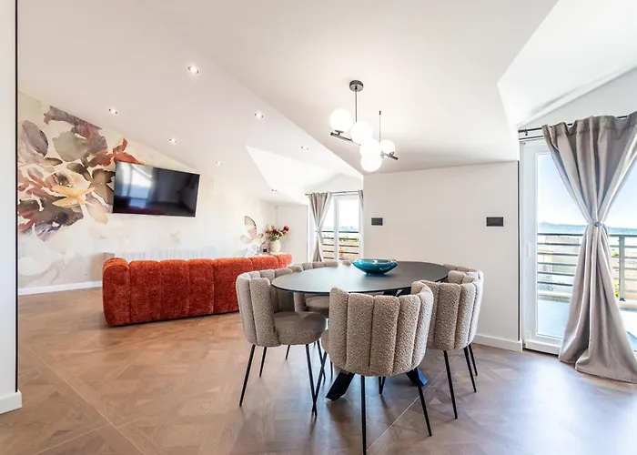 Luxury Marino Near 아파트 *