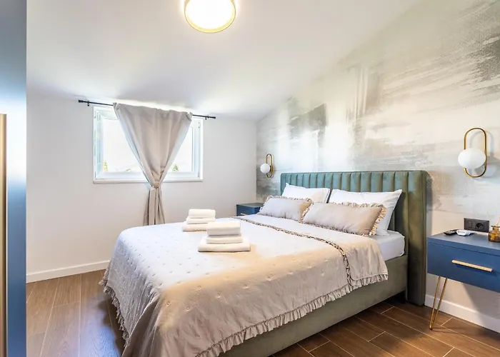 아파트 Luxury Marino Near Kaštela